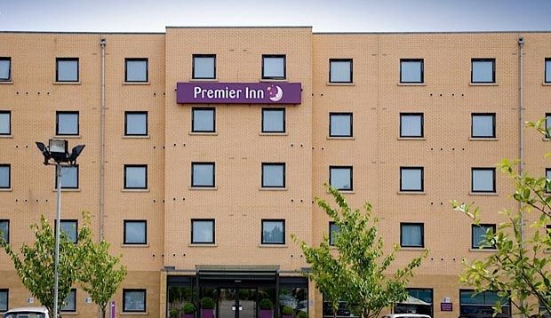 Premier Inn Stevenage Central Extérieur photo
